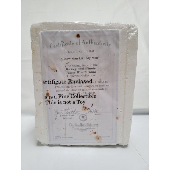 Mickey Mouse 2007 Snow Globe Ornament SNOW MAN LIKE MY MAN Bradford #A0910 COA - Picture 10 of 10